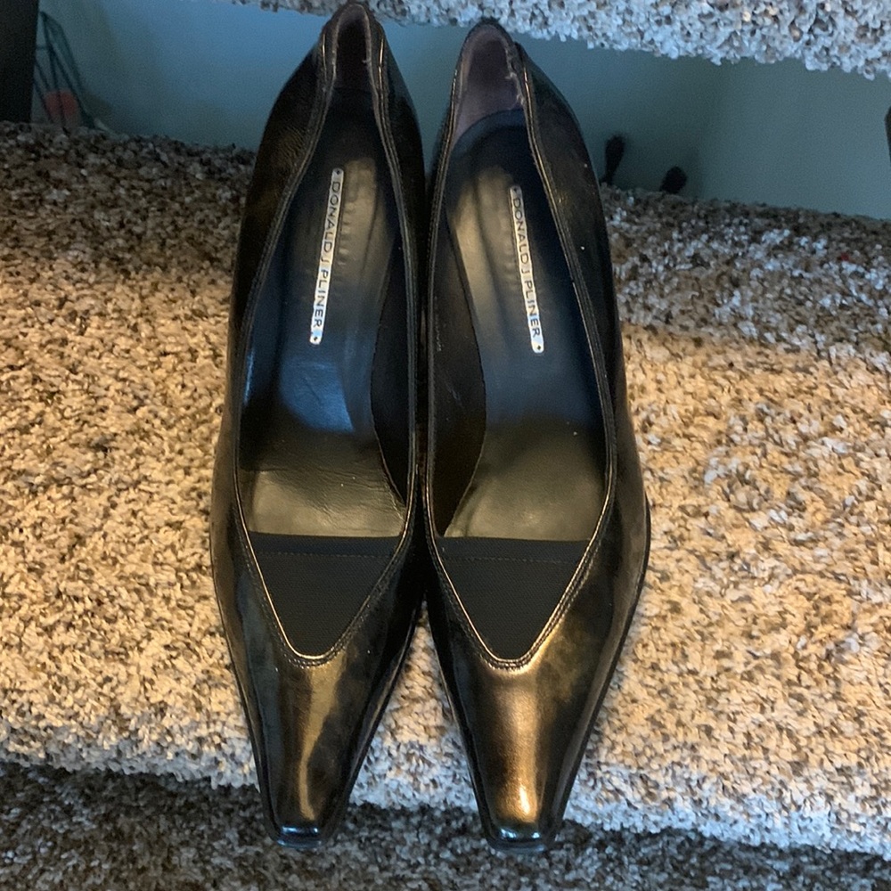 Donald J. Pliner Wimen’s shoes, Size 11M